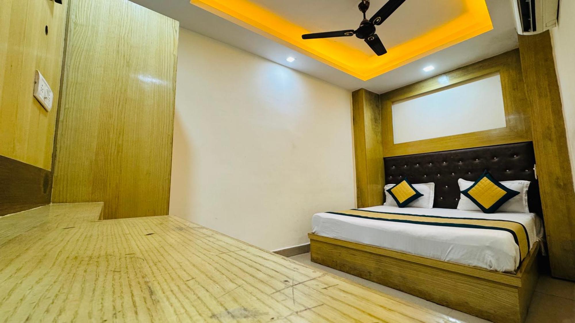 Cottage Lord Krishna Walking Distance From New Delhi Railway Station ภายนอก รูปภาพ